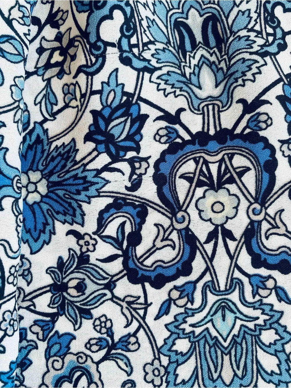 Max Studio Blue Paisley Print Sleeveless Split Neck Blouse Top Size S - Picture 4 of 8